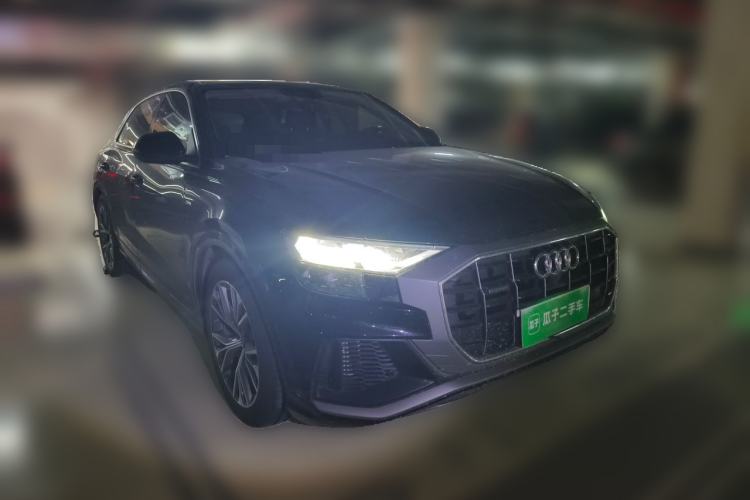 Used Audi Q8 2021 55 TFSI Luxury Dynamic Edition Front Right 45 Deg