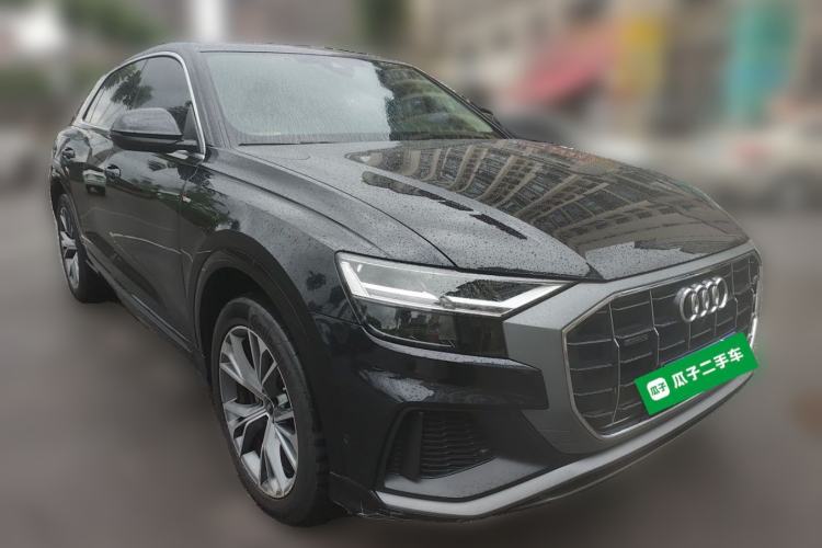 Used Audi Q8 2021 55 TFSI Luxury Dynamic Edition Front Right 45 Deg