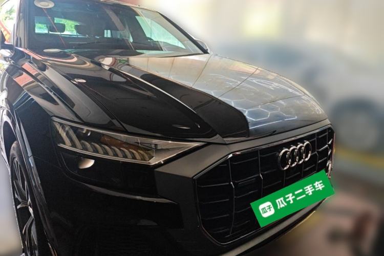 Used Audi Q8 2021 55 TFSI Prestige Dynamic Edition Front Right 45 Deg