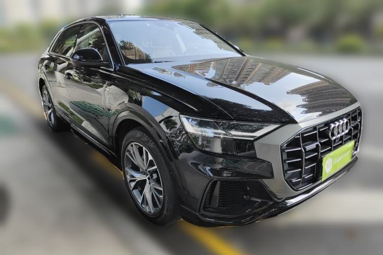 Used Audi Q8 2021 55 TFSI Luxury Dynamic Edition Front Right 45 Deg