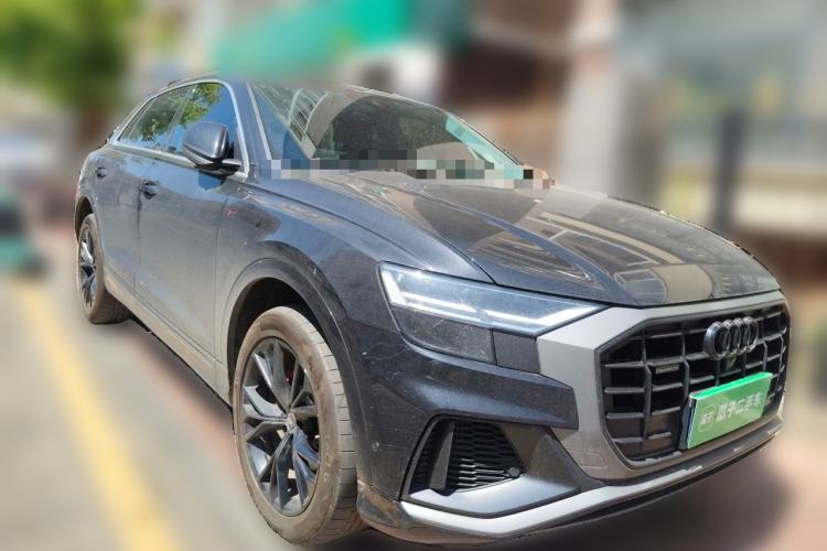 Used Audi Q8 2021 55 TFSI Luxury Dynamic Edition Front Right 45 Deg