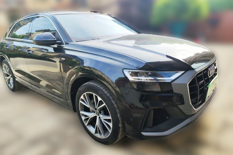 Used Audi Q8 2021 55 TFSI Luxury Dynamic Edition Front Right 45 Deg
