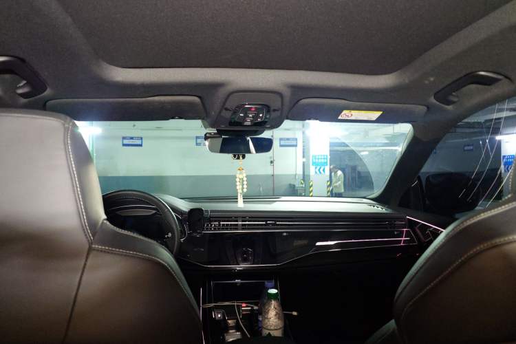 Used Audi Q8 2021 55 TFSI Prestige Dynamic Edition Headliner
