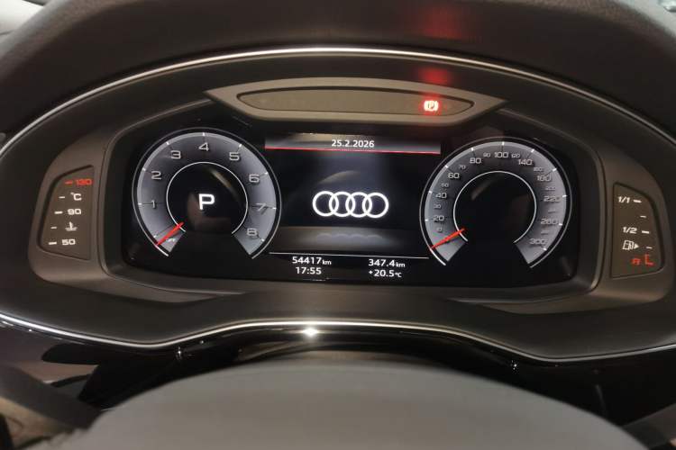 Used Audi Q8 2021 55 TFSI Luxury Dynamic Edition Instrument Cluster