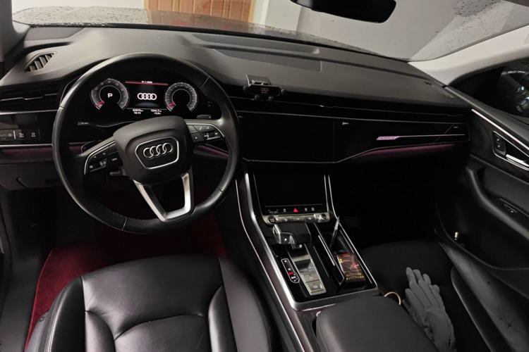 Used Audi Q8 2021 55 TFSI Luxury Dynamic Edition Interior 3