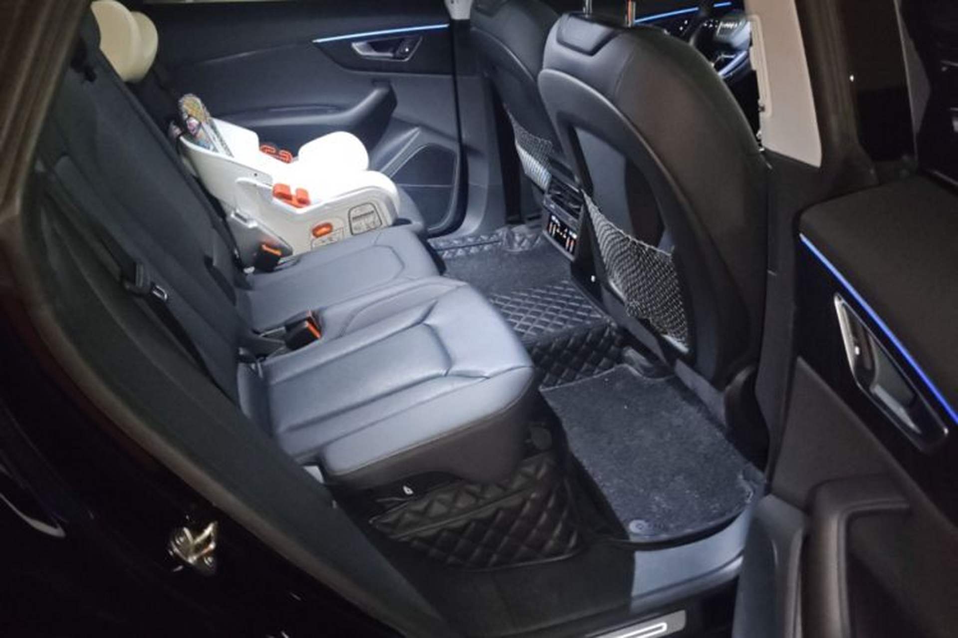 Used Audi Q8 2021 55 TFSI Luxury Dynamic Edition Interior 4