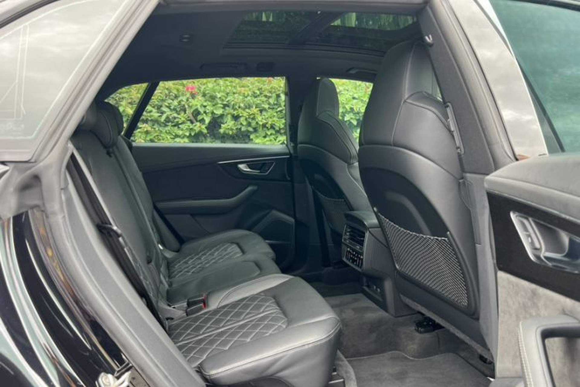 Used Audi Q8 2021 55 TFSI Prestige Dynamic Edition Interior 5