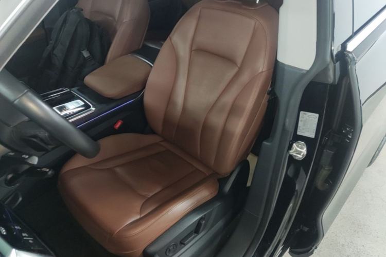Used Audi Q8 2021 55 TFSI Luxury Dynamic Edition Left Front Seat