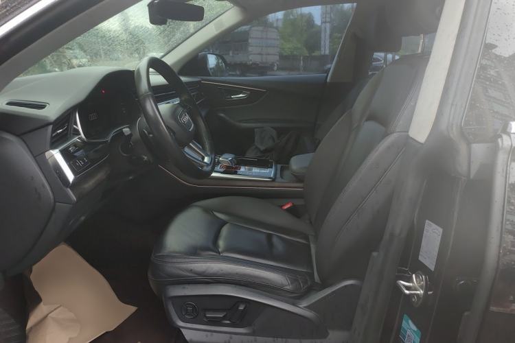 Used Audi Q8 2021 55 TFSI Luxury Dynamic Edition Left Front Seat