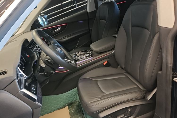 Used Audi Q8 2021 45 TFSI Luxury Prestige Edition Left Front Seat