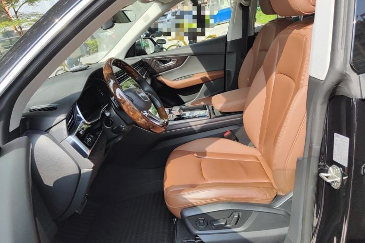Used Audi Q8 2021 55 TFSI Luxury Dynamic Edition Left Front Seat