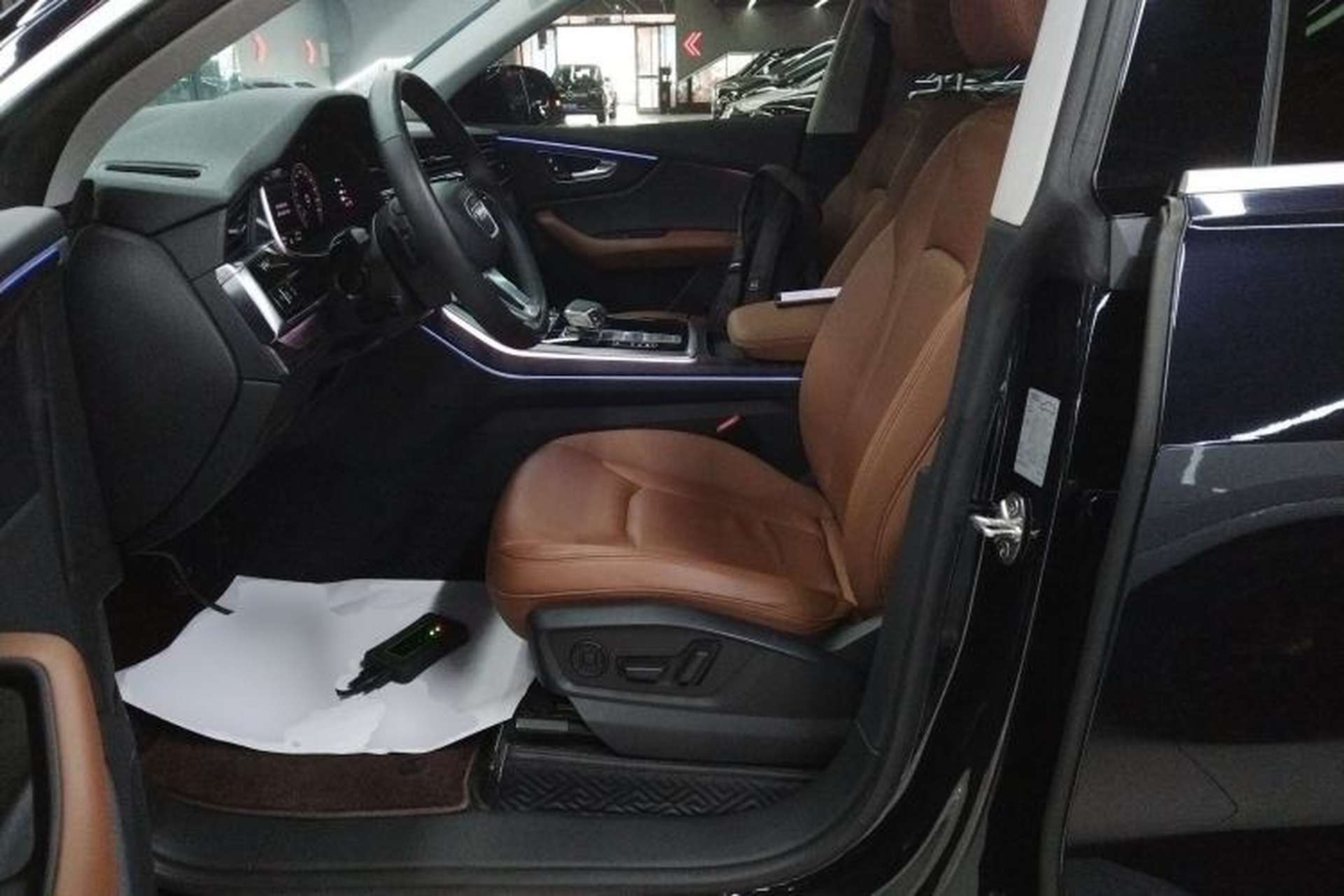 Used Audi Q8 2021 55 TFSI Luxury Dynamic Edition Left Front Seat