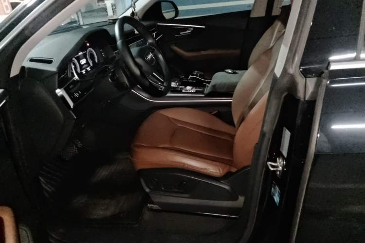 Used Audi Q8 2021 55 TFSI Luxury Dynamic Edition Left Front Seat