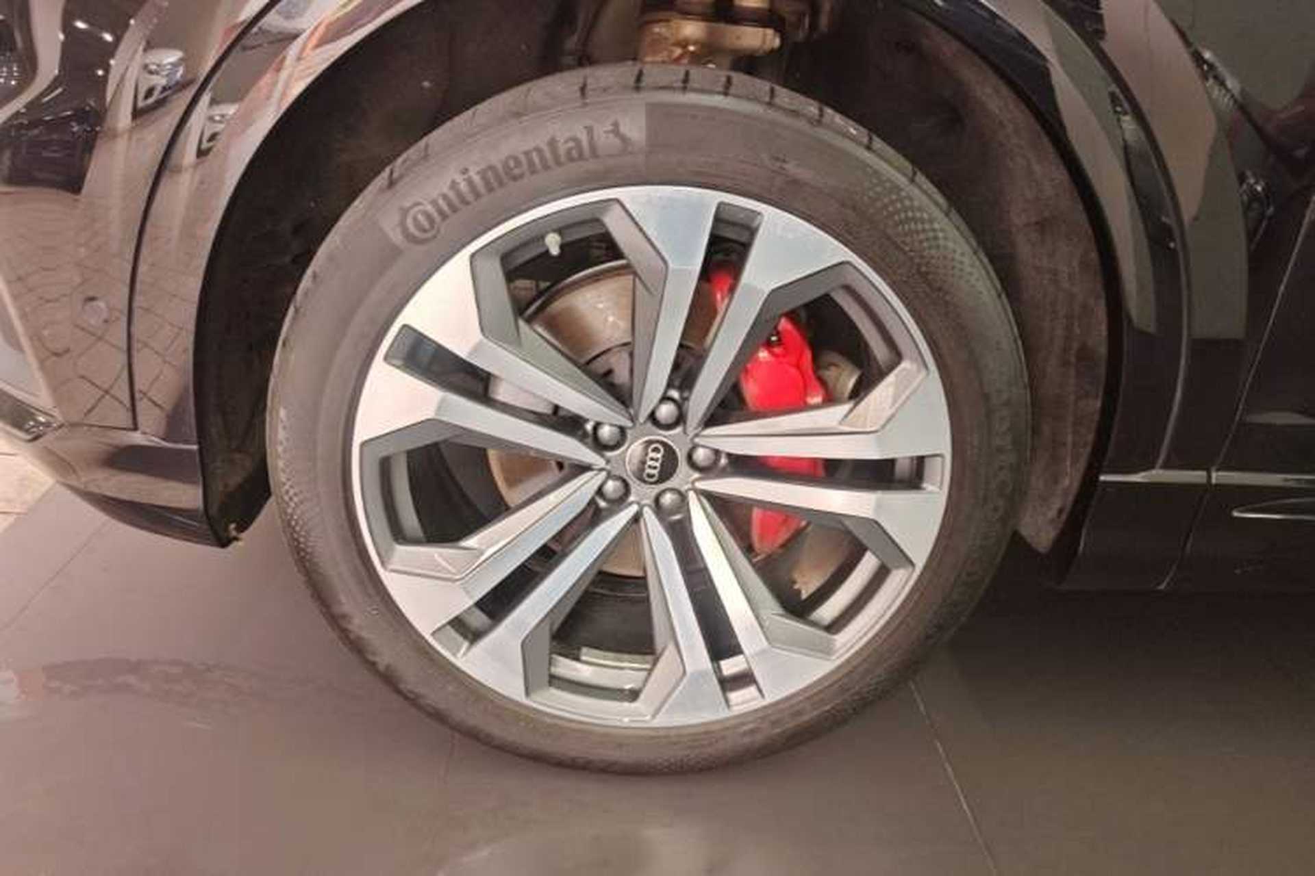 Used Audi Q8 2021 55 TFSI Prestige Dynamic Edition Left Front Wheel Hub