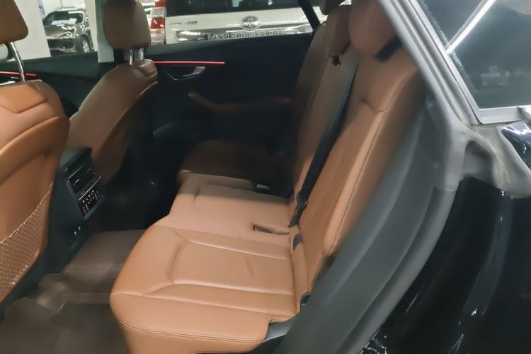 Used Audi Q8 2021 55 TFSI Luxury Dynamic Edition Left Rear Seat