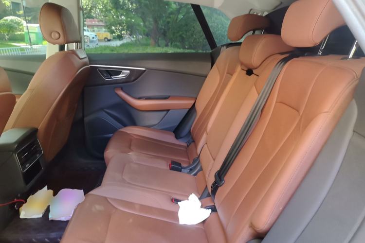 Used Audi Q8 2021 55 TFSI Luxury Dynamic Edition Left Rear Seat