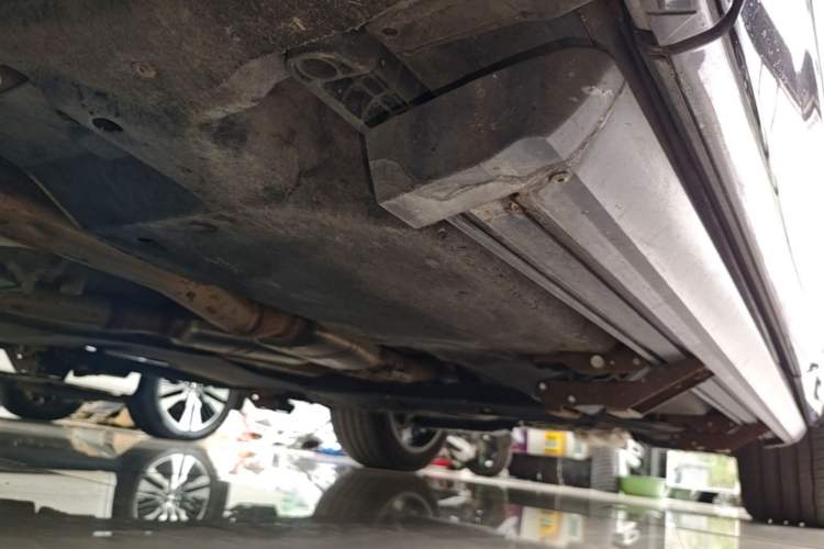Used Audi Q8 2021 55 TFSI Luxury Dynamic Edition Left Side Sill