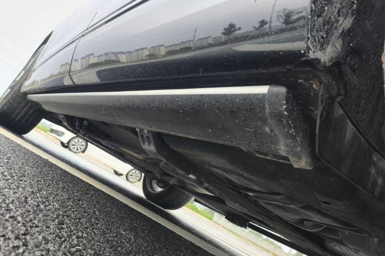 Used Audi Q8 2021 55 TFSI Luxury Dynamic Edition Left Side Sill