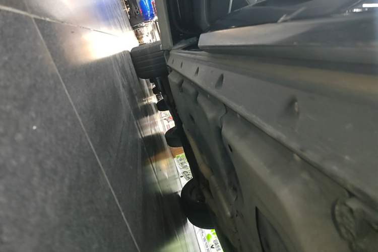 Used Audi Q8 2021 55 TFSI Prestige Dynamic Edition Left Side Sill