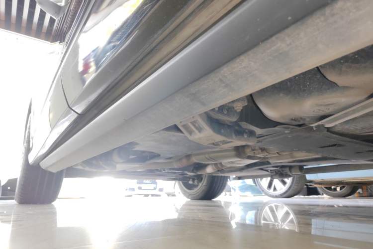 Used Audi Q8 2021 55 TFSI Luxury Dynamic Edition Left Side Sill