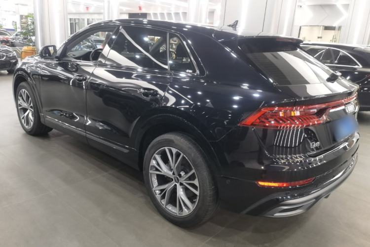 Used Audi Q8 2021 55 TFSI Luxury Dynamic Edition Rear Left 45 Deg
