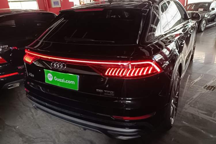 Used Audi Q8 2021 55 TFSI Luxury Dynamic Edition Rear Right 45 Deg