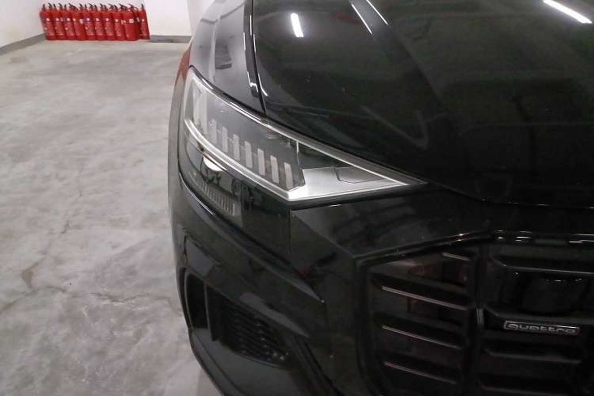 Used Audi Q8 2021 55 TFSI Prestige Dynamic Edition Right Front Headlight