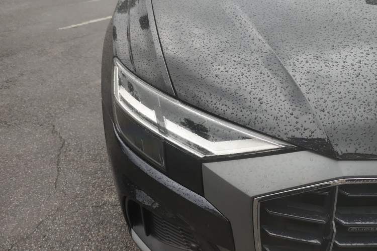 Used Audi Q8 2021 55 TFSI Luxury Dynamic Edition Right Front Headlight