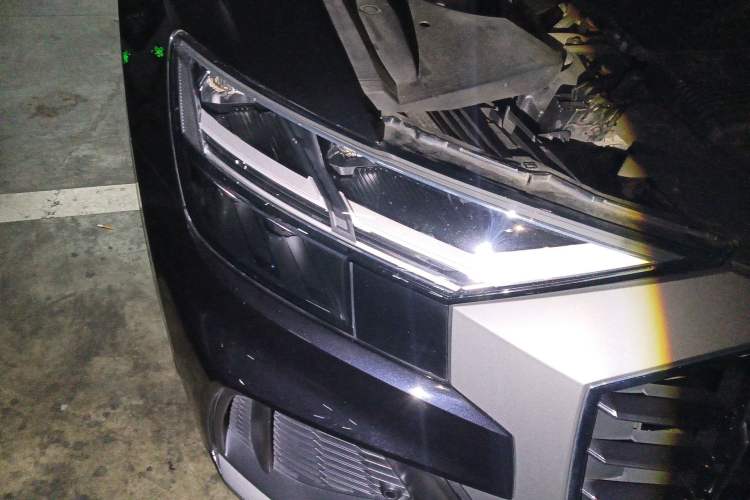 Used Audi Q8 2021 55 TFSI Luxury Dynamic Edition Right Front Headlight