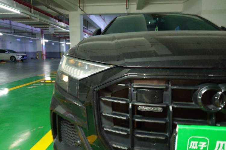 Used Audi Q8 2021 55 TFSI Prestige Dynamic Edition Right Front Headlight