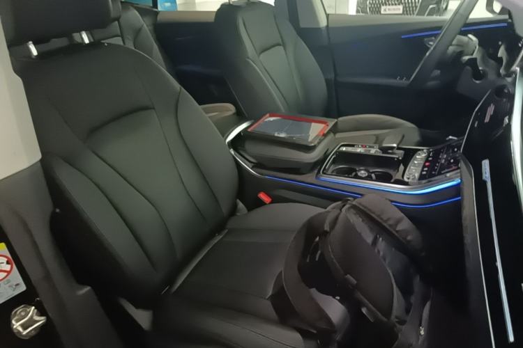 Used Audi Q8 2021 55 TFSI Luxury Dynamic Edition Right Front Seat