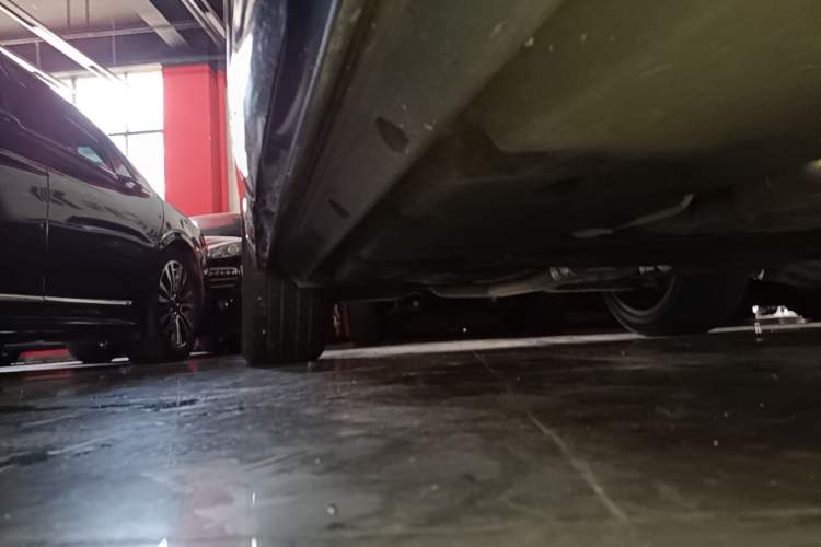 Used Audi Q8 2021 55 TFSI Luxury Dynamic Edition Right Side Sill