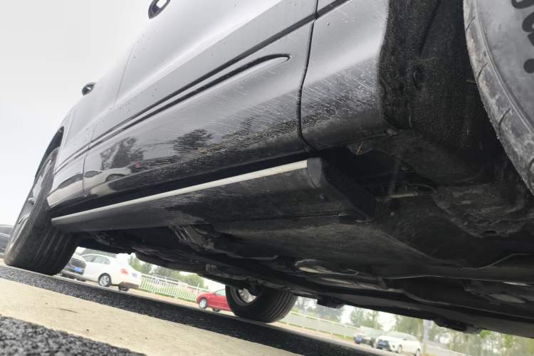 Used Audi Q8 2021 55 TFSI Luxury Dynamic Edition Right Side Sill