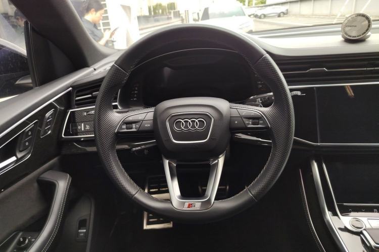 Used Audi Q8 2021 55 TFSI Prestige Dynamic Edition Steering Wheel