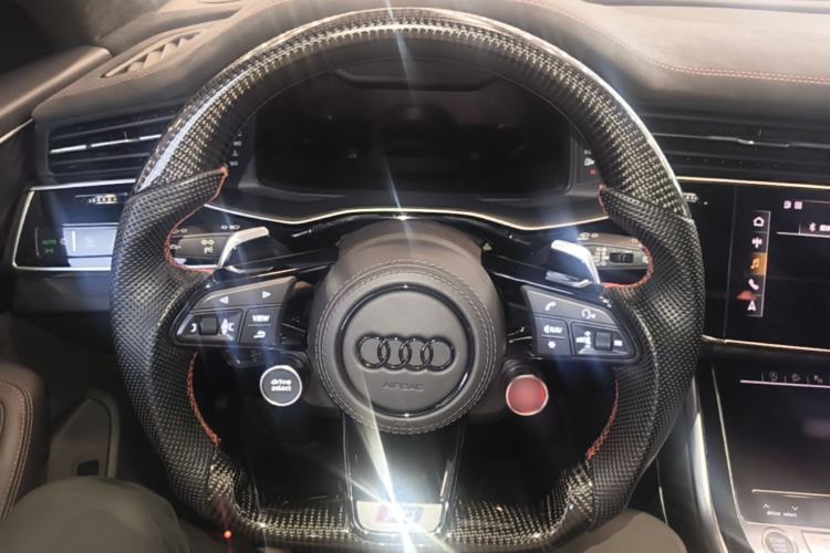 Used Audi Q8 2021 55 TFSI Luxury Dynamic Edition Steering Wheel