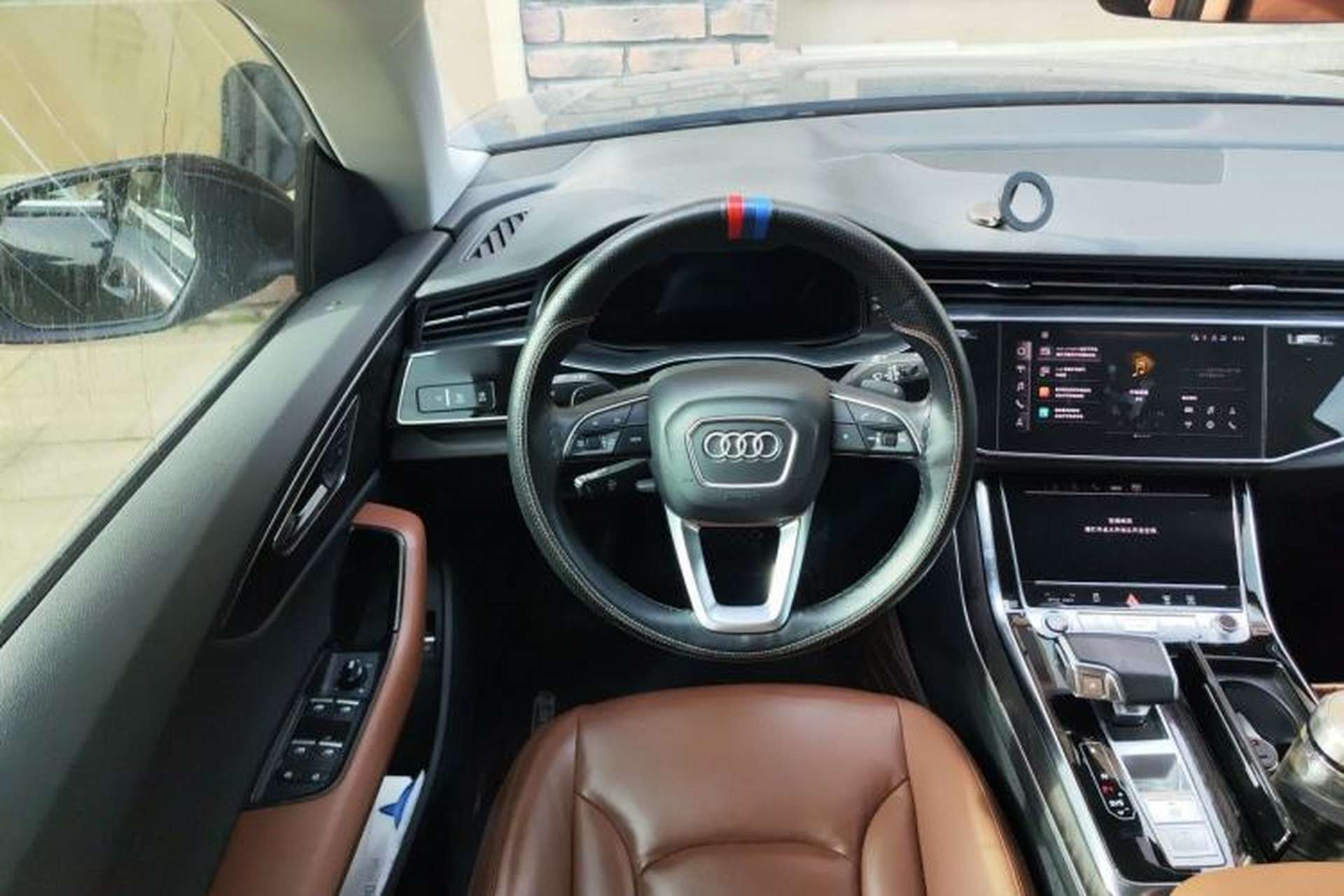 Used Audi Q8 2021 55 TFSI Luxury Dynamic Edition Steering Wheel