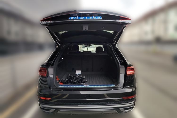 Used Audi Q8 2021 55 TFSI Prestige Dynamic Edition Trunk