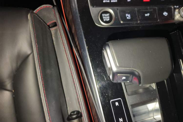 Used Audi Q8 2021 55 TFSI Luxury Dynamic Edition Vehicle Key