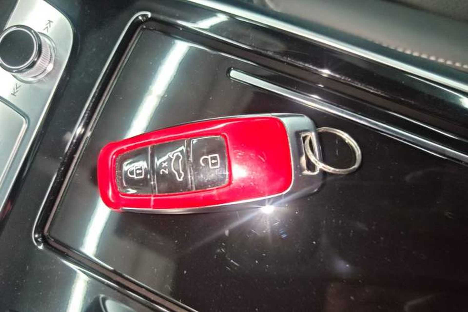 Used Audi Q8 2021 55 TFSI Prestige Dynamic Edition Vehicle Key