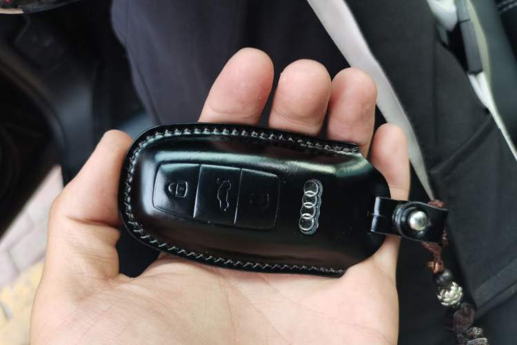 Used Audi Q8 2021 55 TFSI Luxury Dynamic Edition Vehicle Key