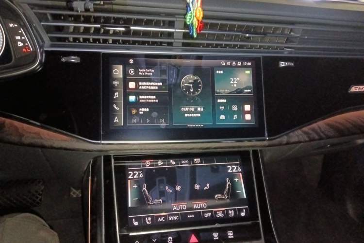 Used Audi Q8 2021 55 TFSI Prestige Dynamic Edition Audio And AC Panel