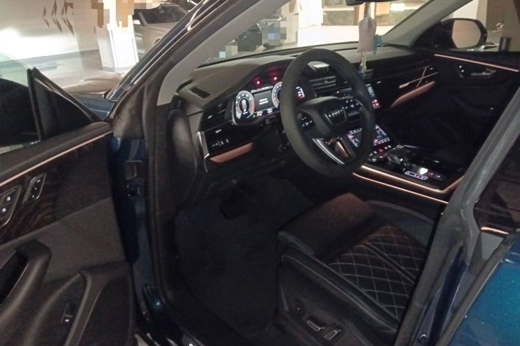 Used Audi Q8 2021 55 TFSI Prestige Dynamic Edition Driver Seat
