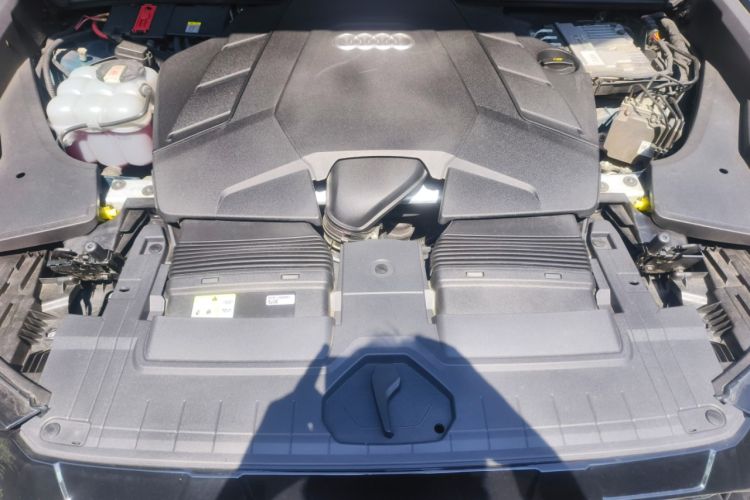 Used Audi Q8 2021 55 TFSI Prestige Dynamic Edition Engine Bay