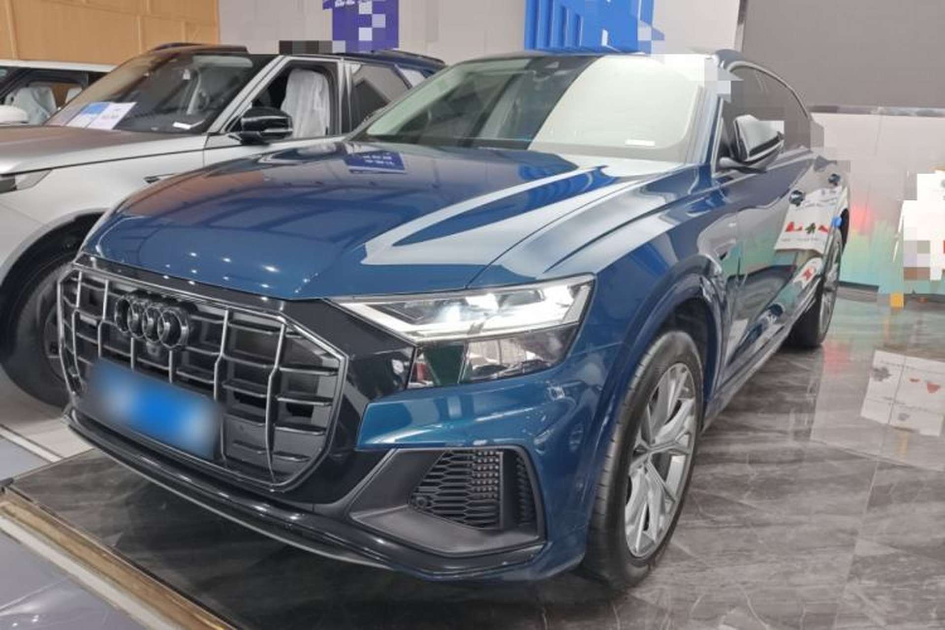 Used Audi Q8 2021 55 TFSI Luxury Dynamic Edition Front Left 45 Deg