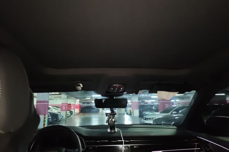 Used Audi Q8 2021 55 TFSI Prestige Dynamic Edition Headliner