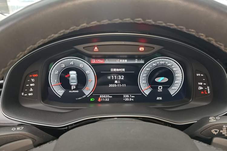 Used Audi Q8 2021 55 TFSI Luxury Dynamic Edition Instrument Cluster