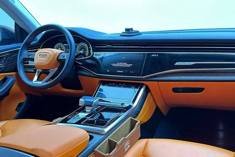 Used Audi Q8 2021 55 TFSI Luxury Dynamic Edition Interior 2