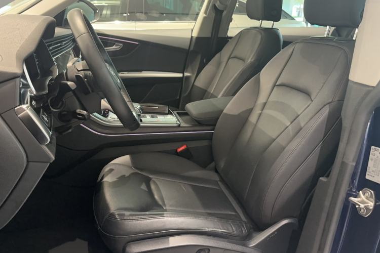 Used Audi Q8 2021 55 TFSI Luxury Dynamic Edition Left Front Seat