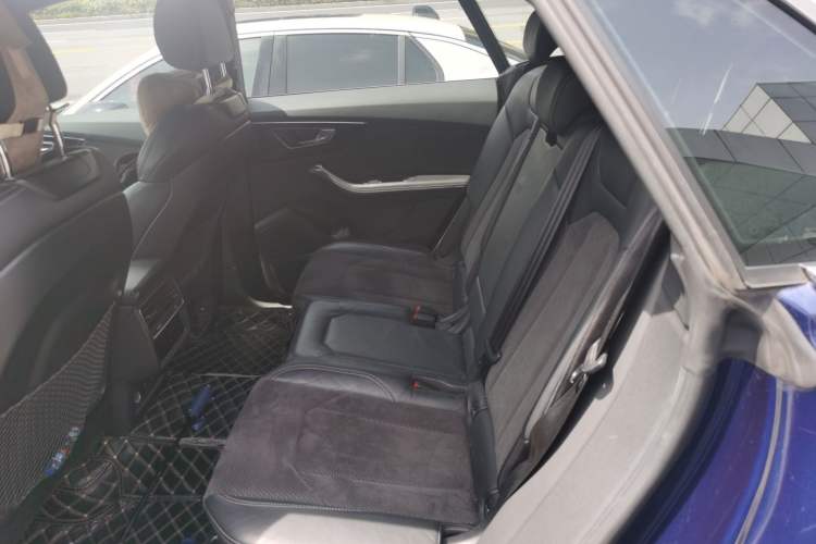 Used Audi Q8 2021 55 TFSI Prestige Dynamic Edition Left Rear Seat