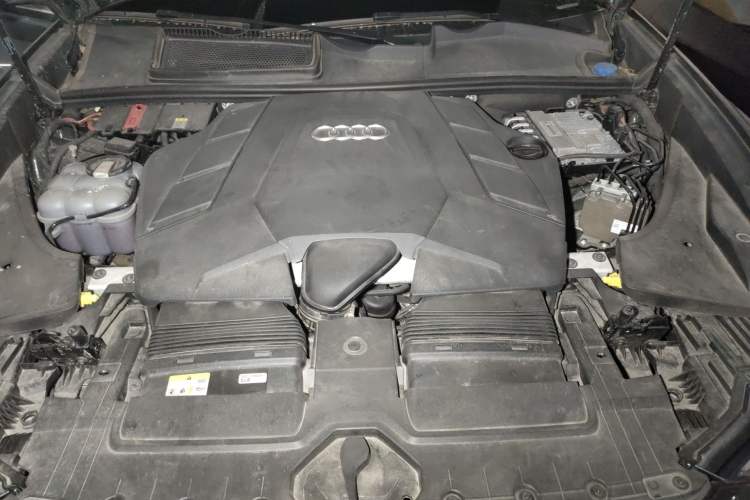 Used Audi Q8 2021 55 TFSI Prestige Dynamic Edition Engine Bay